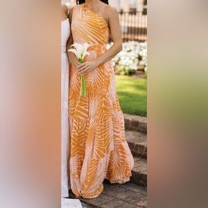 Beautiful one shoulder orange dress. Worn once. Andres Otalora